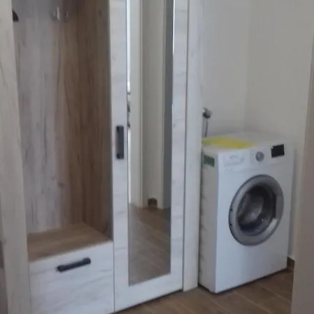 Apartament Chez Nous Брашов