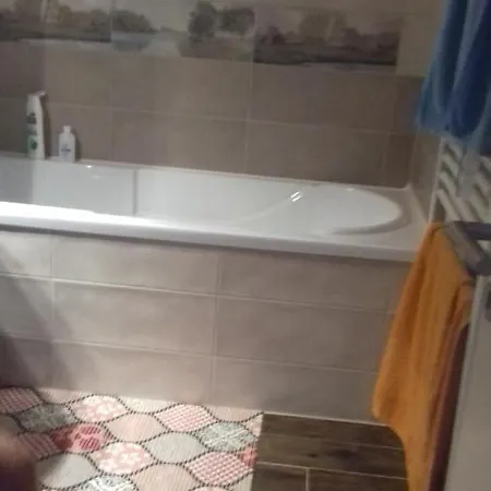 Апартаменти Apartament Chez Nous *