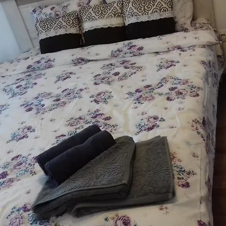 Apartament Chez Nous Брашов