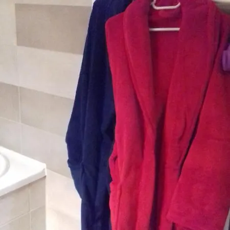 Апартаменти Apartament Chez Nous *
